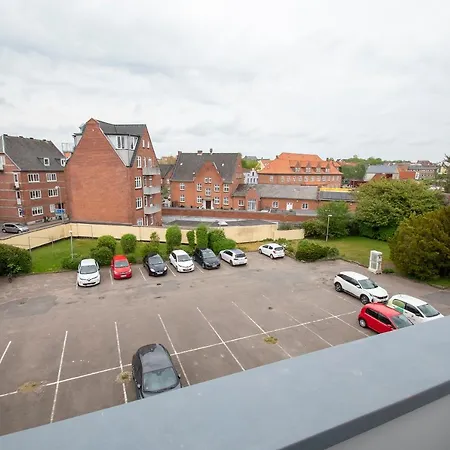 Stylish Two Floor Deluxe - 2 Bedroom Appartamento Sønderborg