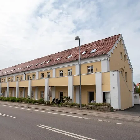 Stylish Two Floor Deluxe - 2 Bedroom Appartamento *