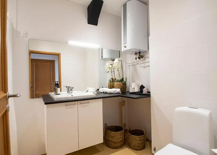 Appartamento Stylish Two Floor Deluxe - 2 Bedroom *